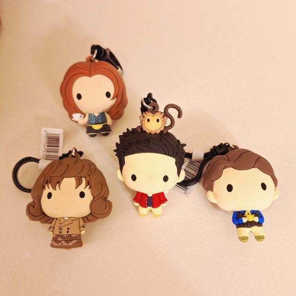 Wbei Accessories - NWT "FRIENDS" Characters Bag Clip Set Adorable Memorabelia